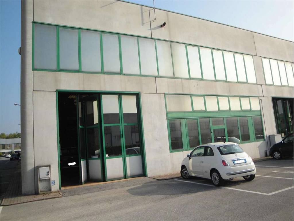 ufficio in vendita a Quarto d'Altino in zona San Michele Vecchio