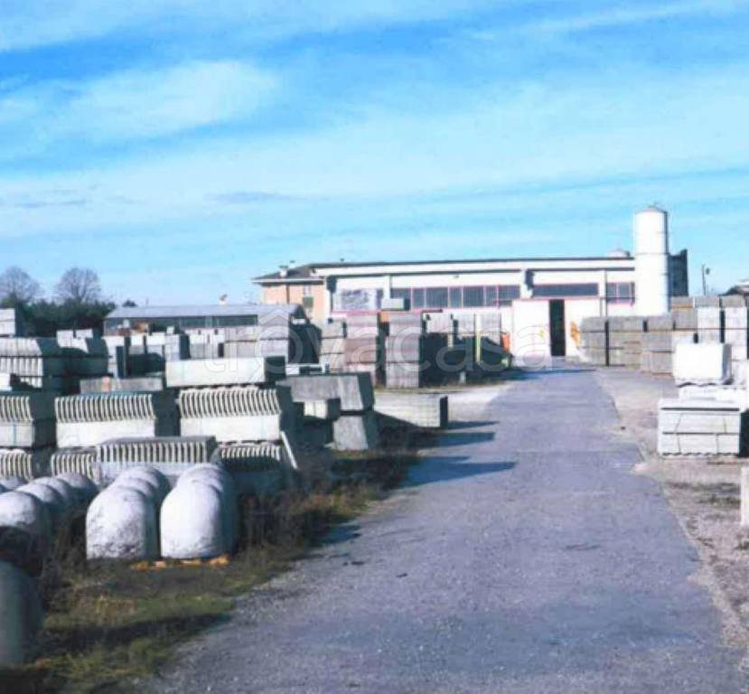 terreno edificabile in vendita a Quarto d'Altino