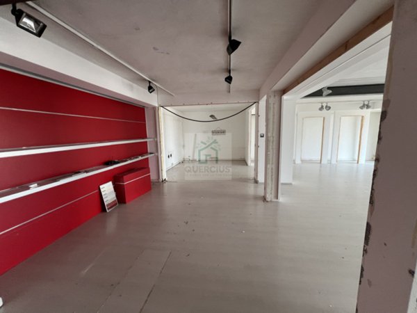 negozio in vendita a Quarto d'Altino in zona Trezze