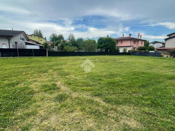 terreno edificabile in vendita a Quarto d'Altino in zona Altino