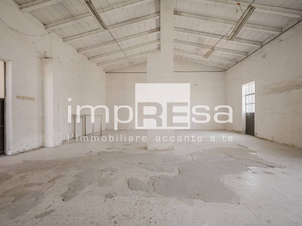 locale commerciale in vendita a Quarto d'Altino
