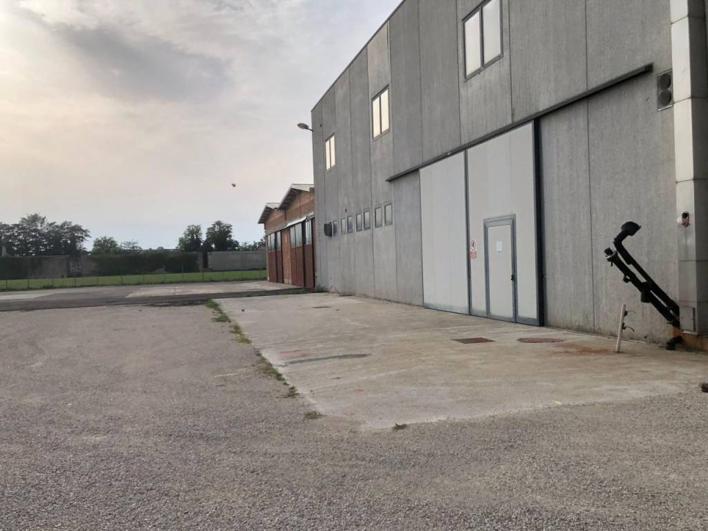 capannone in vendita a Quarto d'Altino