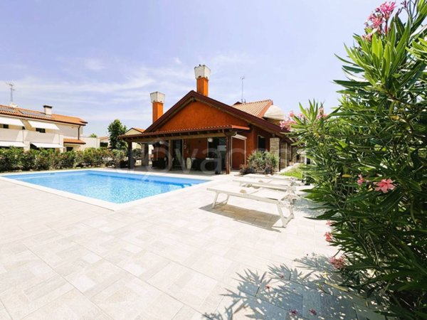 casa indipendente in vendita a Quarto d'Altino in zona Altino