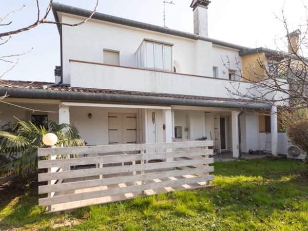 casa indipendente in vendita a Quarto d'Altino