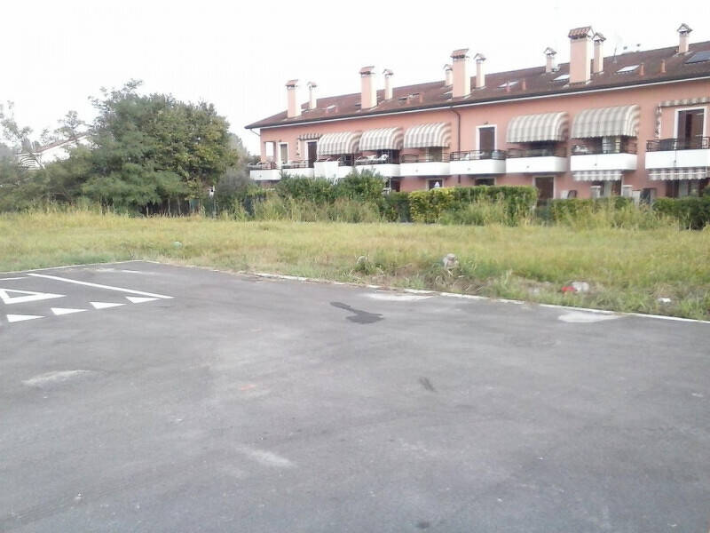 terreno edificabile in vendita a Quarto d'Altino