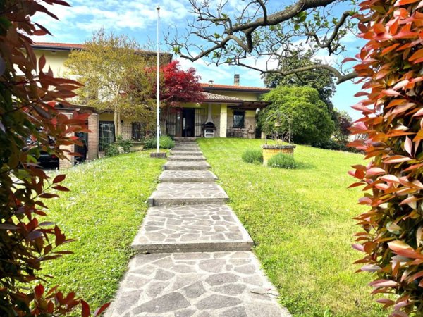 casa indipendente in vendita a Quarto d'Altino in zona San Michele Vecchio