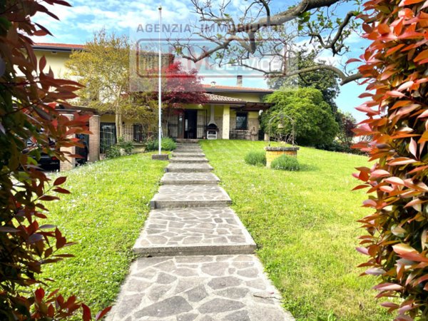 casa indipendente in vendita a Quarto d'Altino in zona San Michele Vecchio