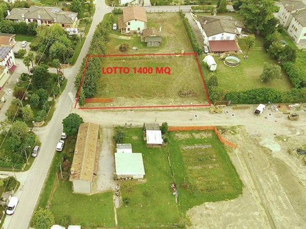 terreno edificabile in vendita a Quarto d'Altino in zona San Michele Vecchio