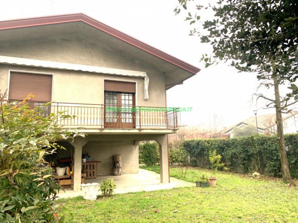 casa indipendente in vendita a Quarto d'Altino in zona Altino