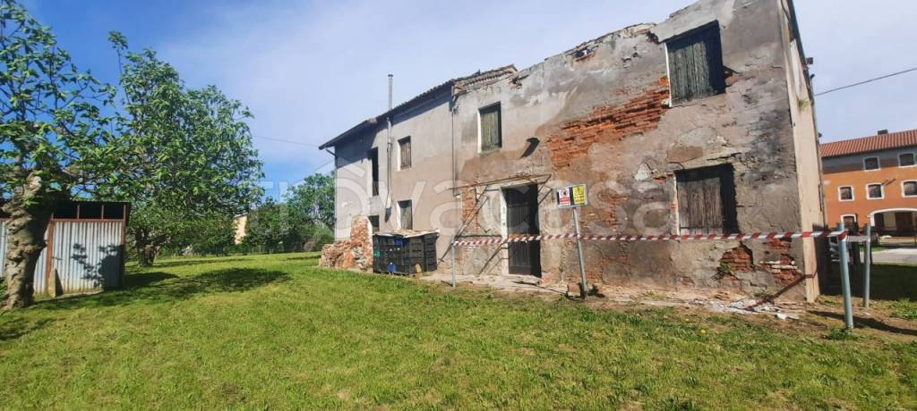 casa indipendente in vendita a Salzano in zona Robegano