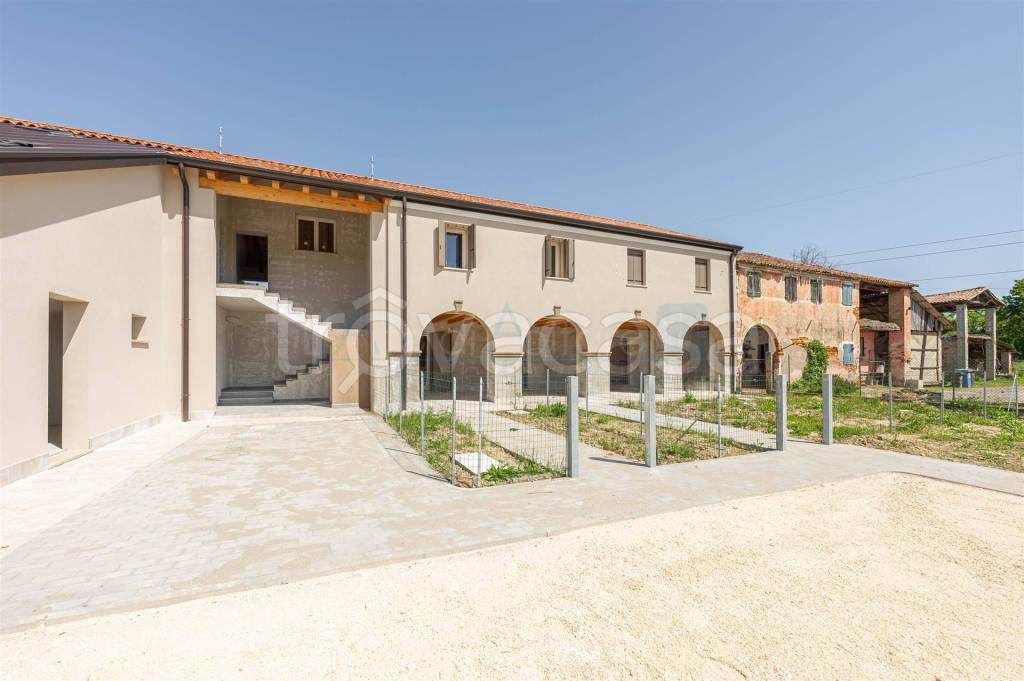 appartamento in vendita a Salzano in zona Robegano