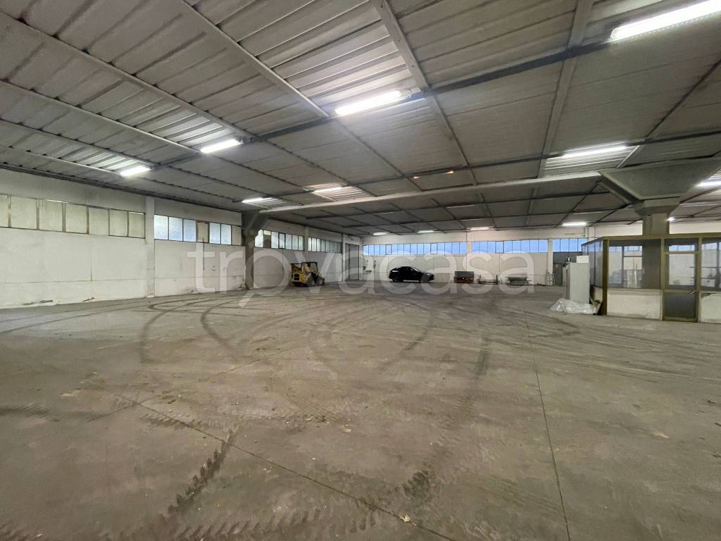 capannone in vendita a Salzano