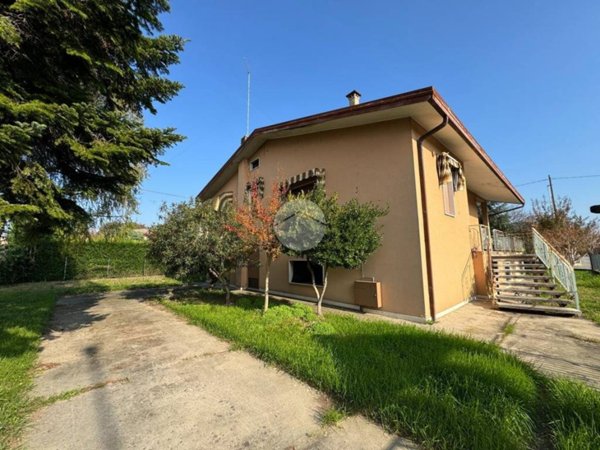 casa indipendente in vendita a Salzano
