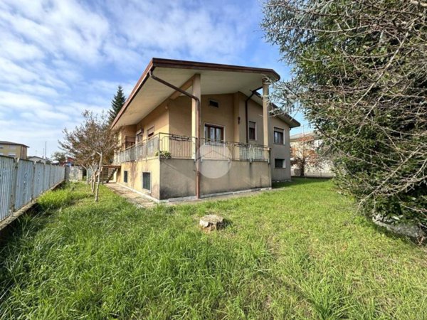 casa indipendente in vendita a Salzano