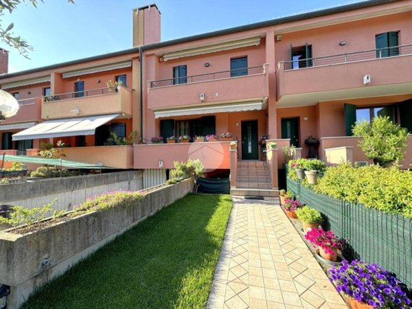 casa indipendente in vendita a Salzano