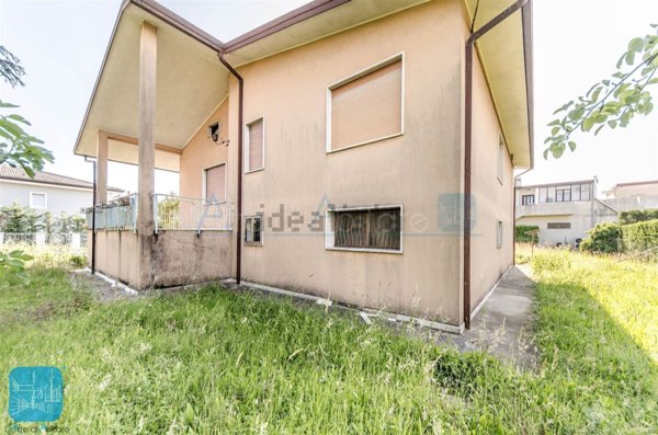 casa indipendente in vendita a Salzano