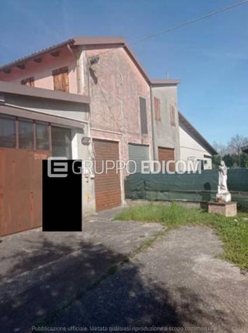 negozio in vendita a Salzano