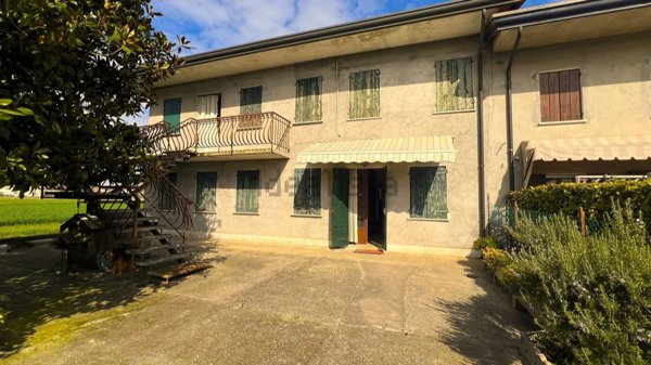casa indipendente in vendita a Salzano