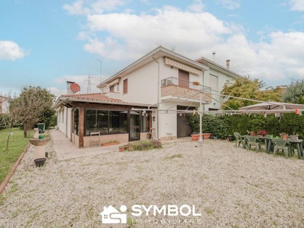 casa indipendente in vendita a Salzano