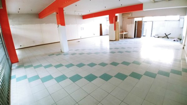 negozio in vendita a Salzano in zona Robegano