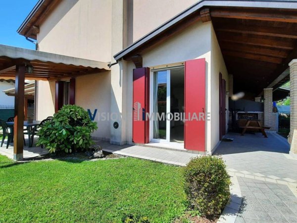 casa indipendente in vendita a Salzano in zona Robegano