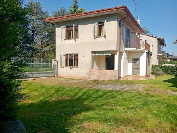 casa indipendente in vendita a Salzano