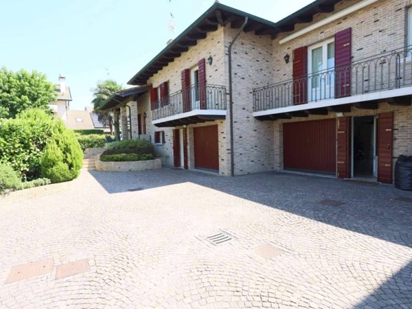 casa indipendente in vendita a Salzano