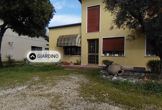 casa indipendente in vendita a Salzano