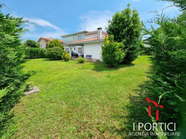 casa indipendente in vendita a Salzano