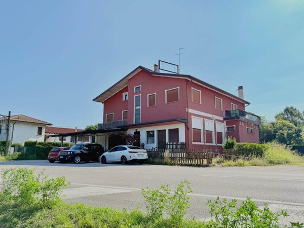 negozio in vendita a Salzano