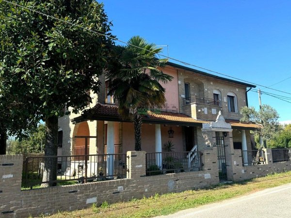 casa indipendente in vendita a Salzano in zona Robegano