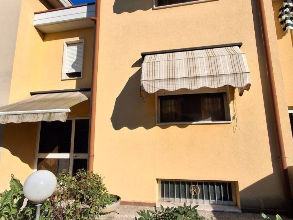 casa indipendente in vendita a Salzano in zona Robegano
