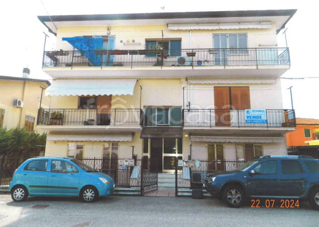 appartamento in vendita a Salzano in zona Robegano