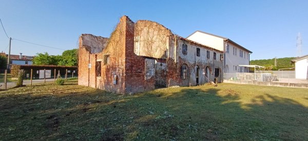 casale in vendita a Salzano
