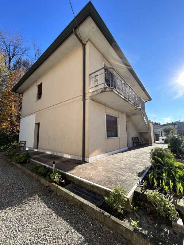 casa indipendente in vendita a Salzano