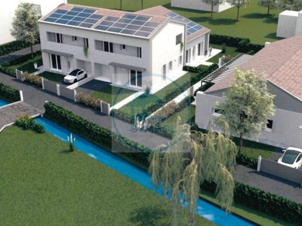 casa indipendente in vendita a Salzano