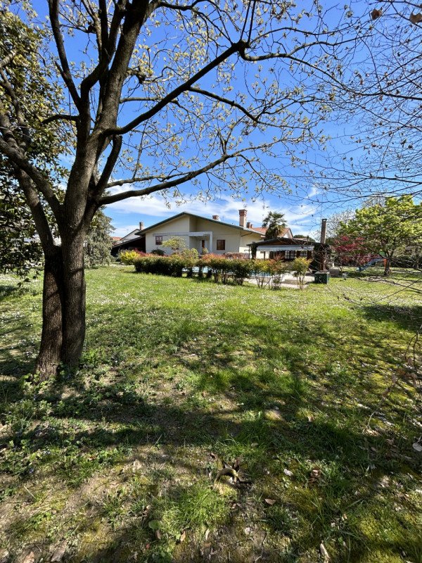 casa indipendente in vendita a Salzano