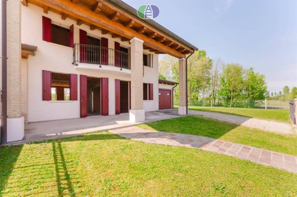 casa indipendente in vendita a Salzano in zona Robegano