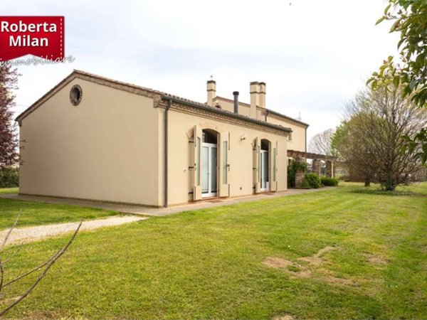 casa indipendente in vendita a Salzano