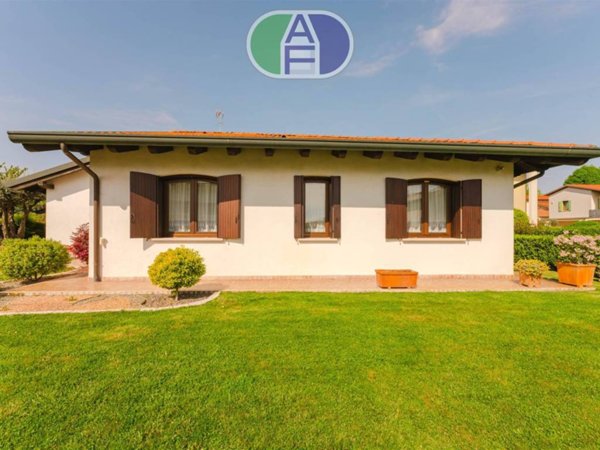 casa indipendente in vendita a Salzano