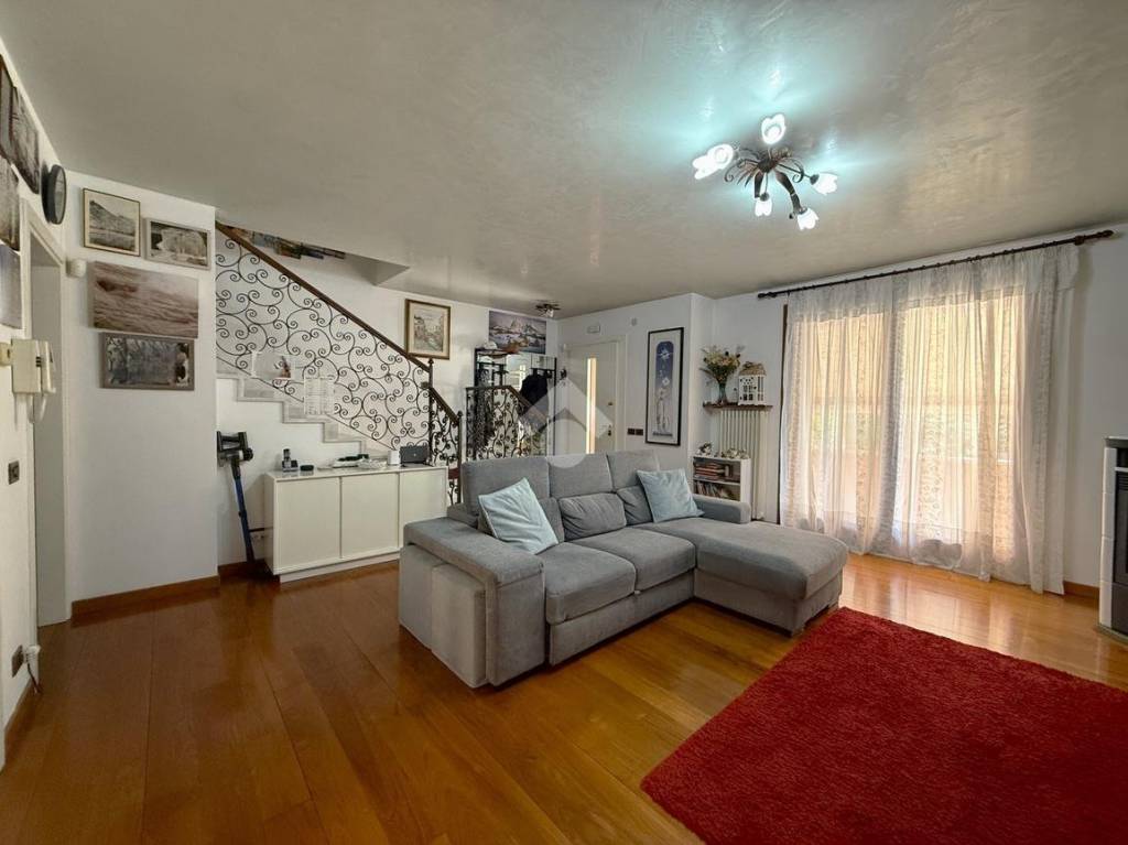casa indipendente in vendita a Salzano