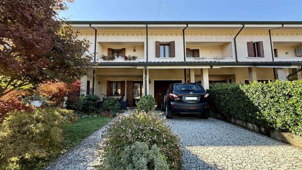 casa indipendente in vendita a Salzano