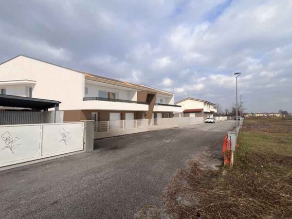appartamento in vendita a Salzano in zona Robegano
