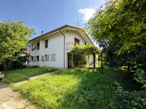 casa indipendente in vendita a Salzano