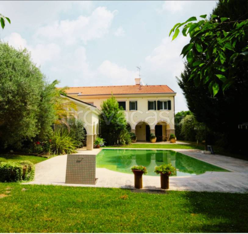 casa indipendente in vendita a San Donà di Piave in zona Chiesanuova