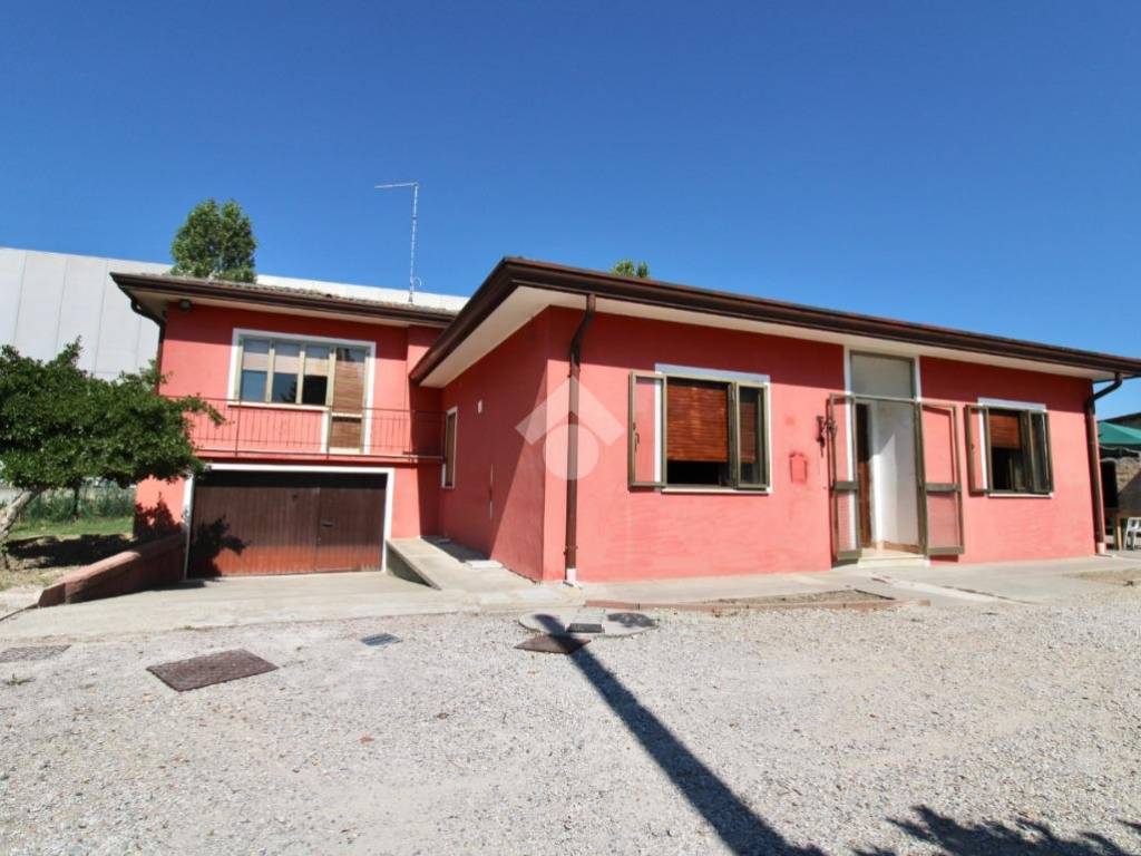 casa indipendente in vendita a San Donà di Piave