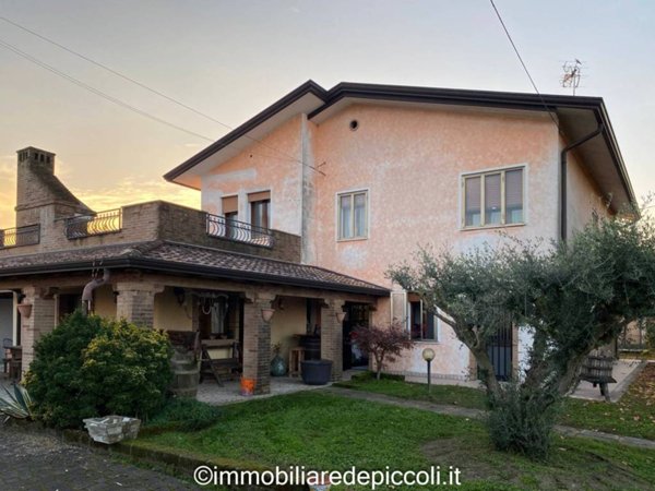 casa indipendente in vendita a San Donà di Piave in zona Isiata