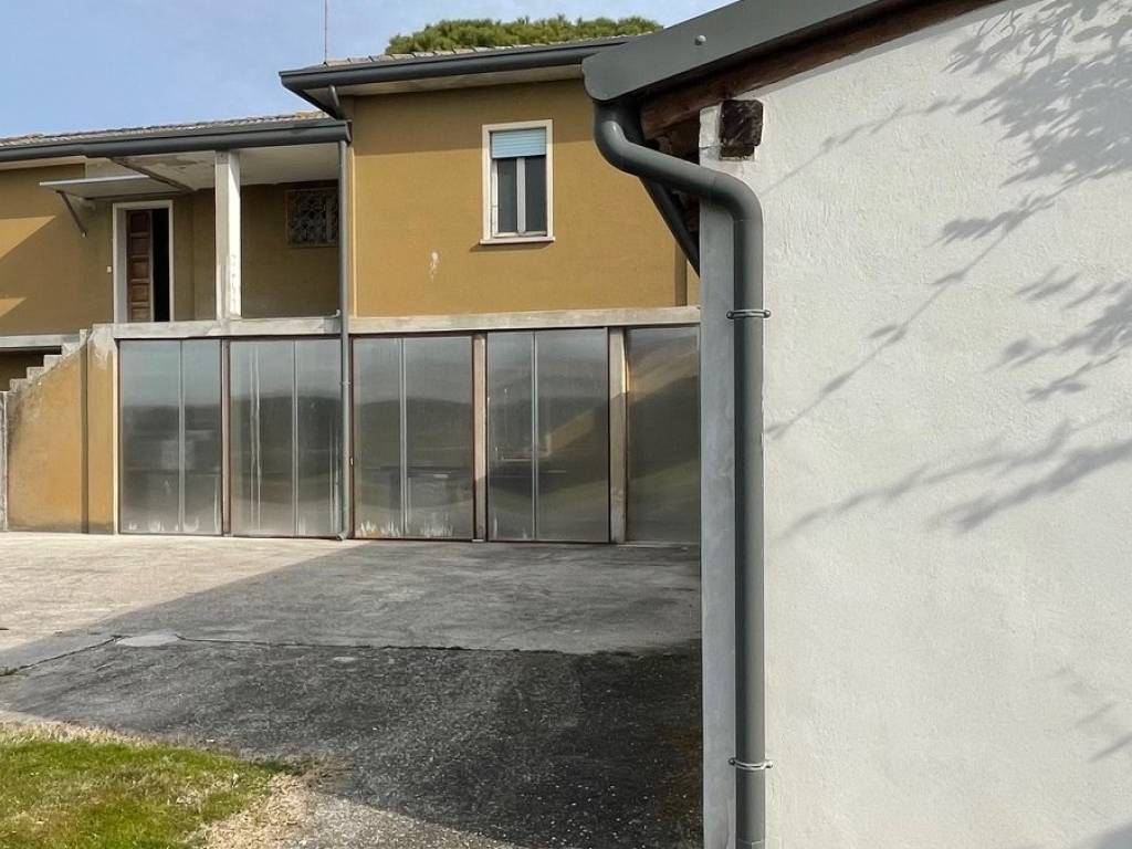 casa indipendente in vendita a San Donà di Piave in zona Passarella
