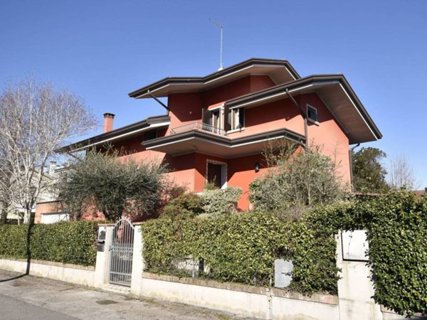 casa indipendente in vendita a San Donà di Piave