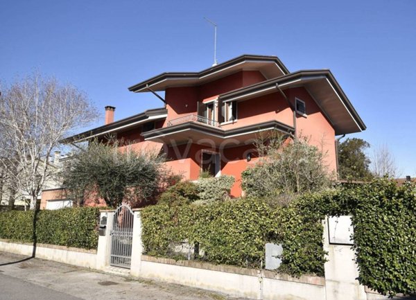 casa indipendente in vendita a San Donà di Piave